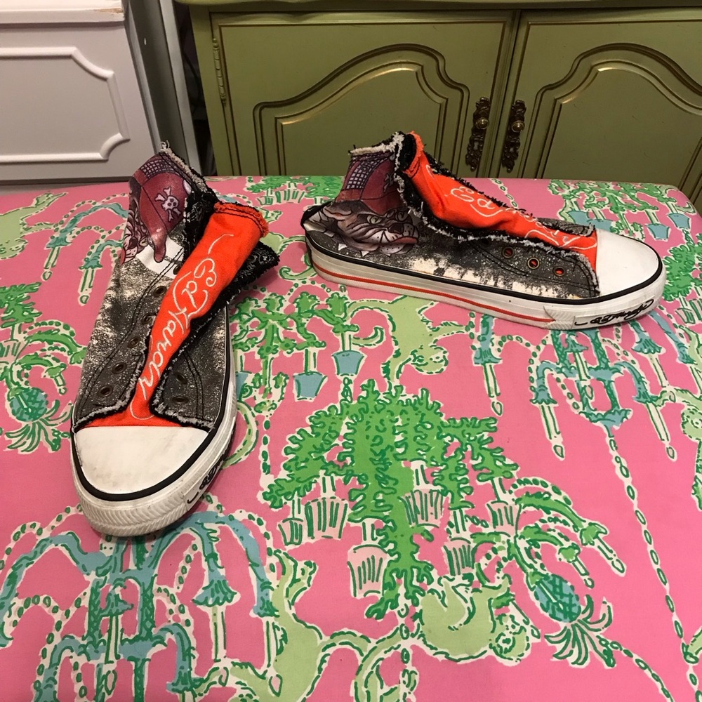 Y2K Ed Hardy King Bulldog Art Shoes size 8